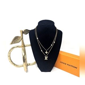 Louis Vuitton Lady Necklace